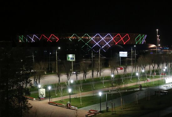 "Волгоград Арену" подсветили в цвета итальянского флага в знак поддержки 