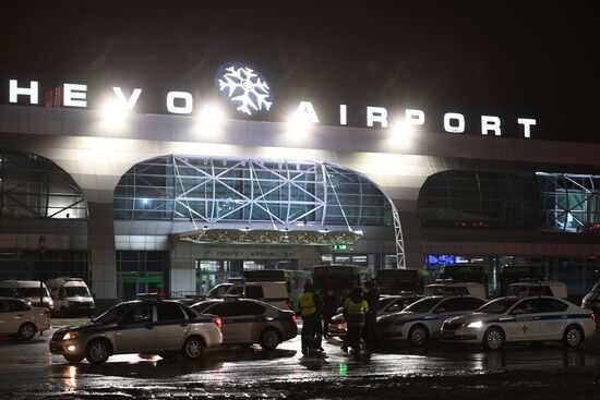 Пассажиры рейса из Бангкока в Новосибирск направлены на карантин в обсерваторы