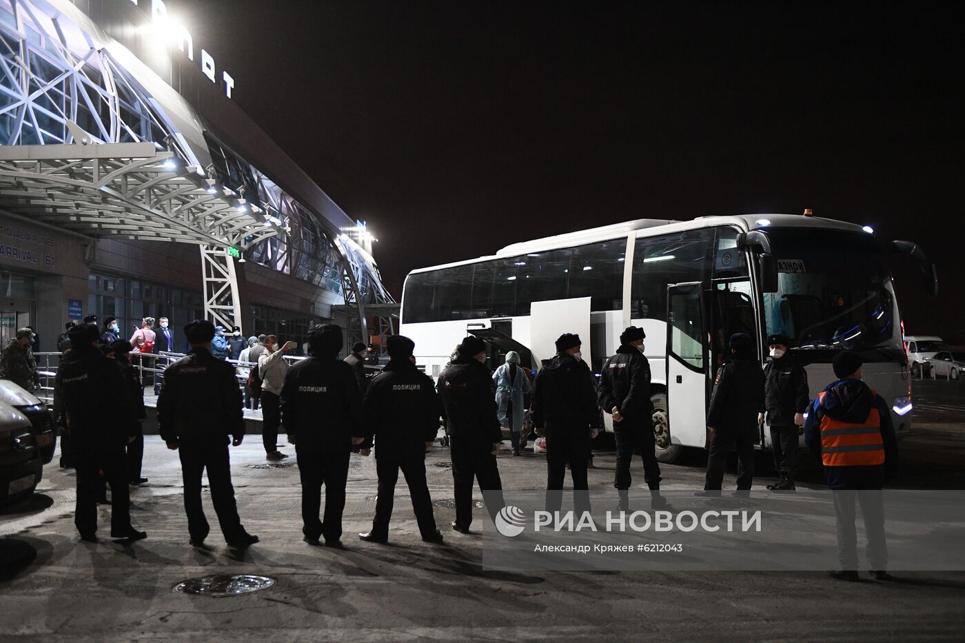 Пассажиры рейса из Бангкока в Новосибирск направлены на карантин в обсерваторы