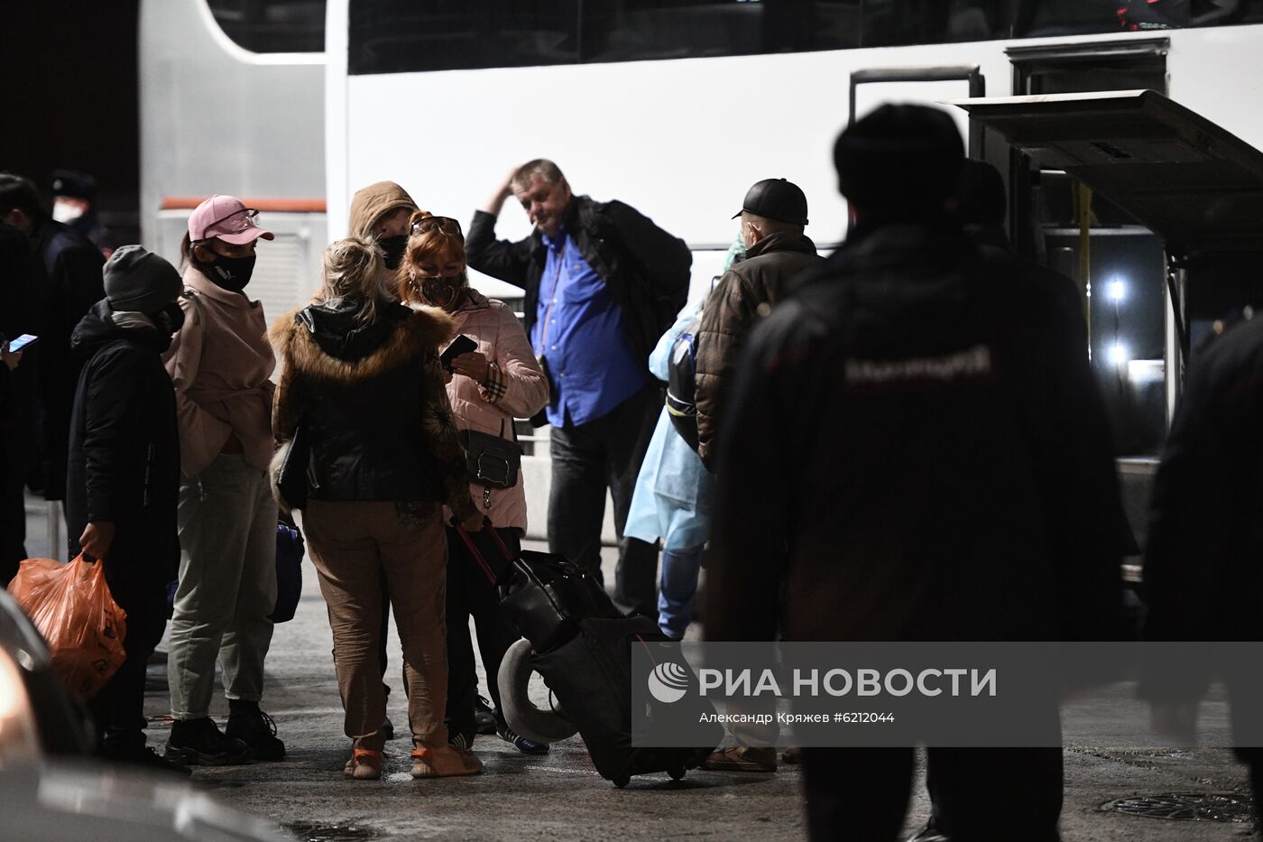 Пассажиры рейса из Бангкока в Новосибирск направлены на карантин в обсерваторы