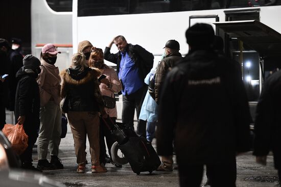 Пассажиры рейса из Бангкока в Новосибирск направлены на карантин в обсерваторы