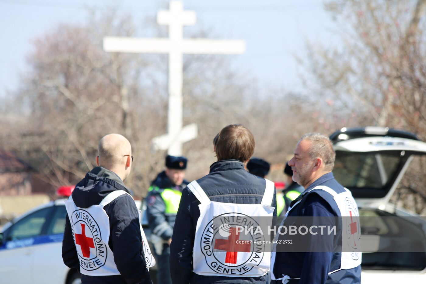 Встреча и дезинфекция гумконвоя от "Красного креста" в Донецке