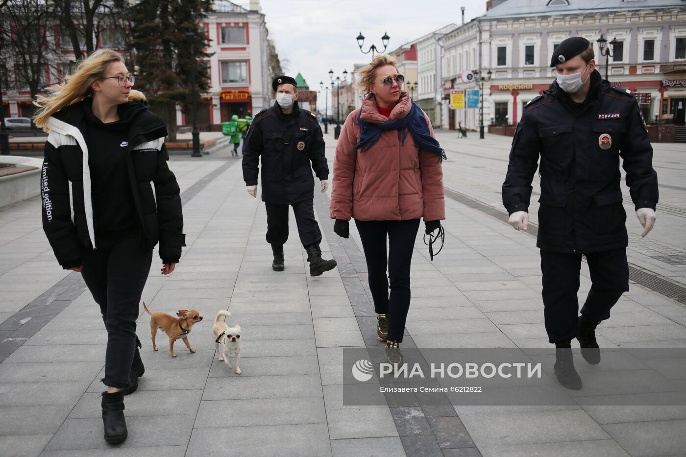 Нижегородская область первой из российских регионов ввела QR-коды для выхода из дома