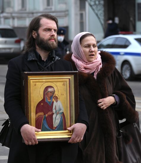 Патриаршее служение в Елоховском соборе 