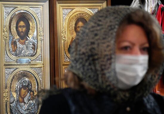 Патриаршее служение в Елоховском соборе 