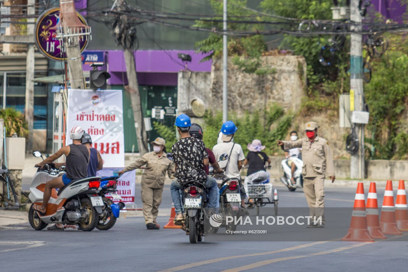 Российские туристы вынуждены продлить пребывание в Таиланде в связи с коронавирусом