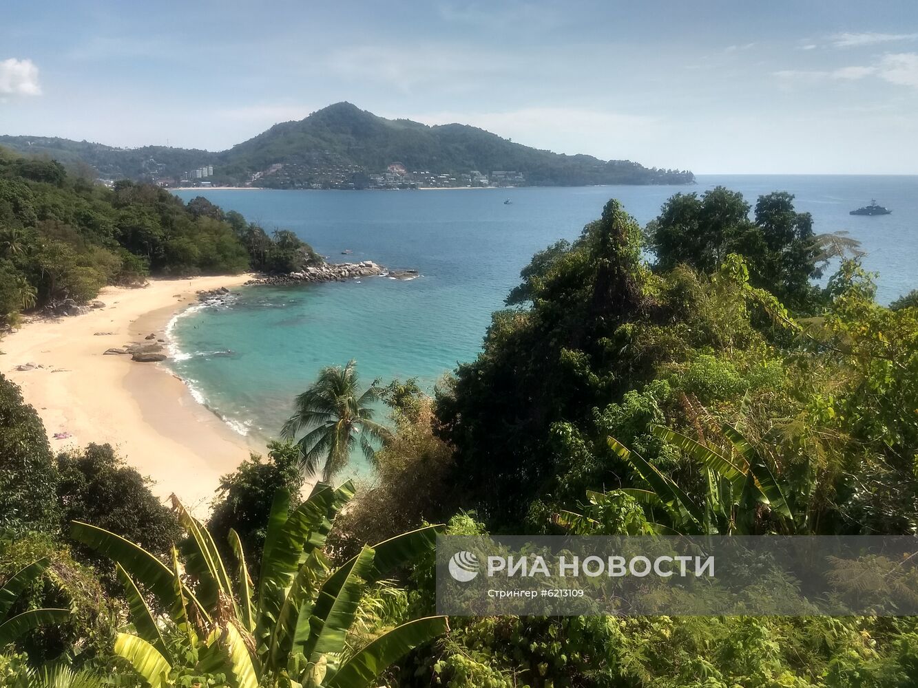 Российские туристы вынуждены продлить пребывание в Таиланде в связи с коронавирусом