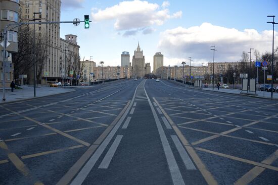 Москва во время режима самоизоляции жителей