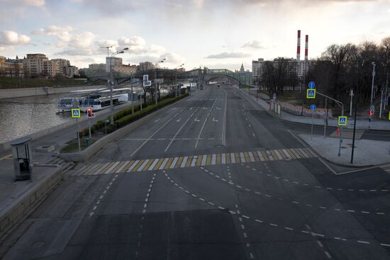 Москва во время режима самоизоляции жителей