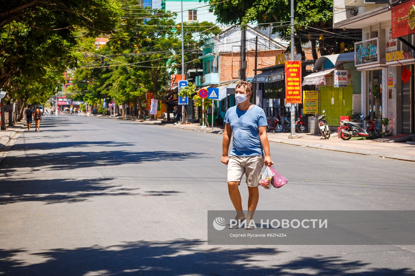 Российские туристы вынуждены продлить пребывание во Вьетнаме в связи с коронавирусом