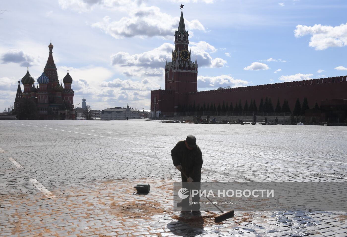 Москва во время режима самоизоляции жителей