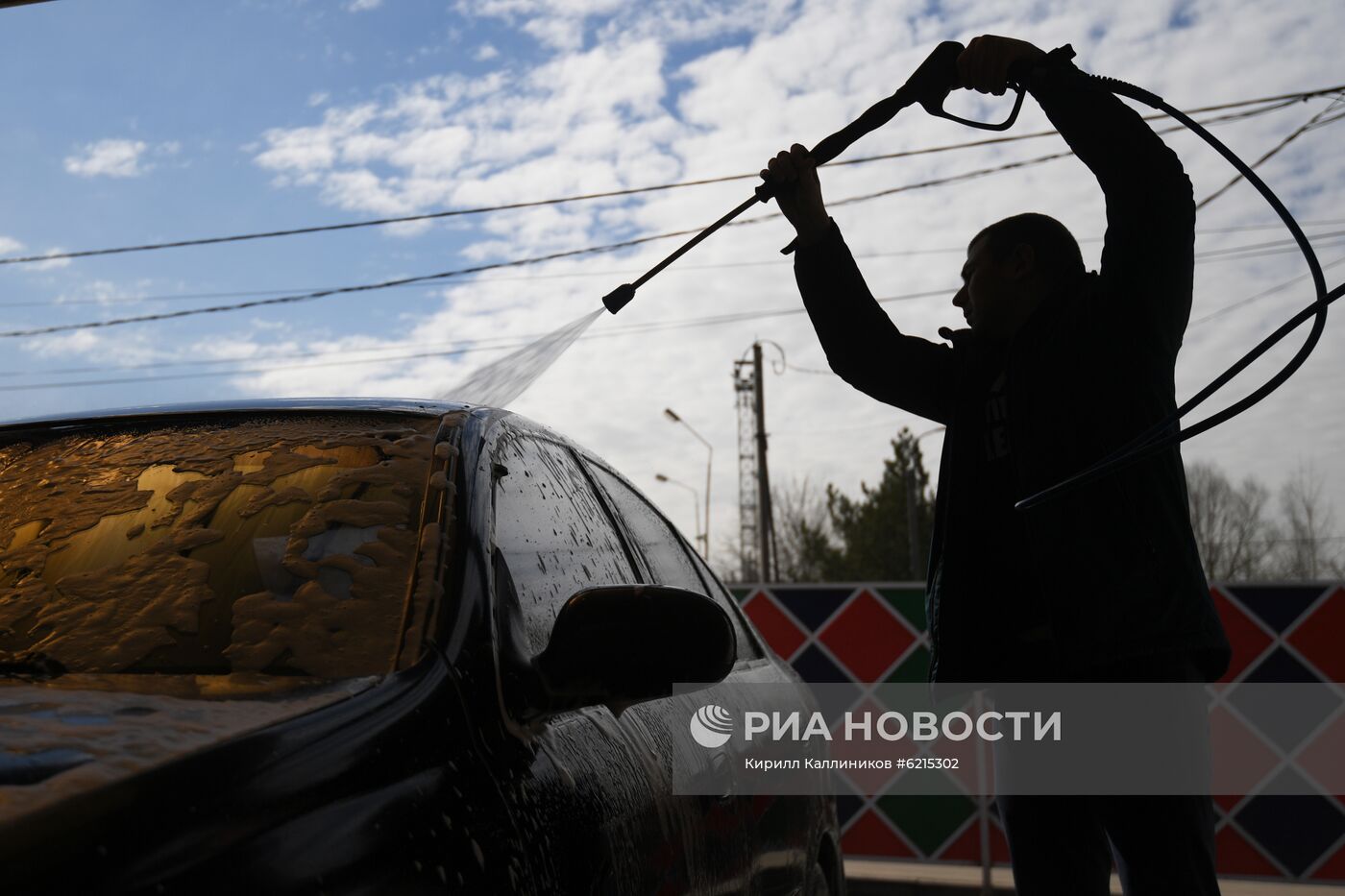 Мойка автомобилей в Москве 