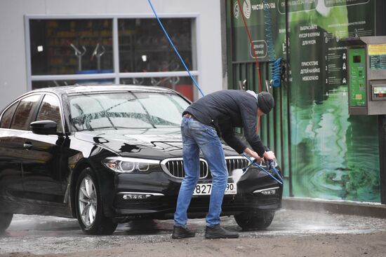 Мойка автомобилей в Москве 