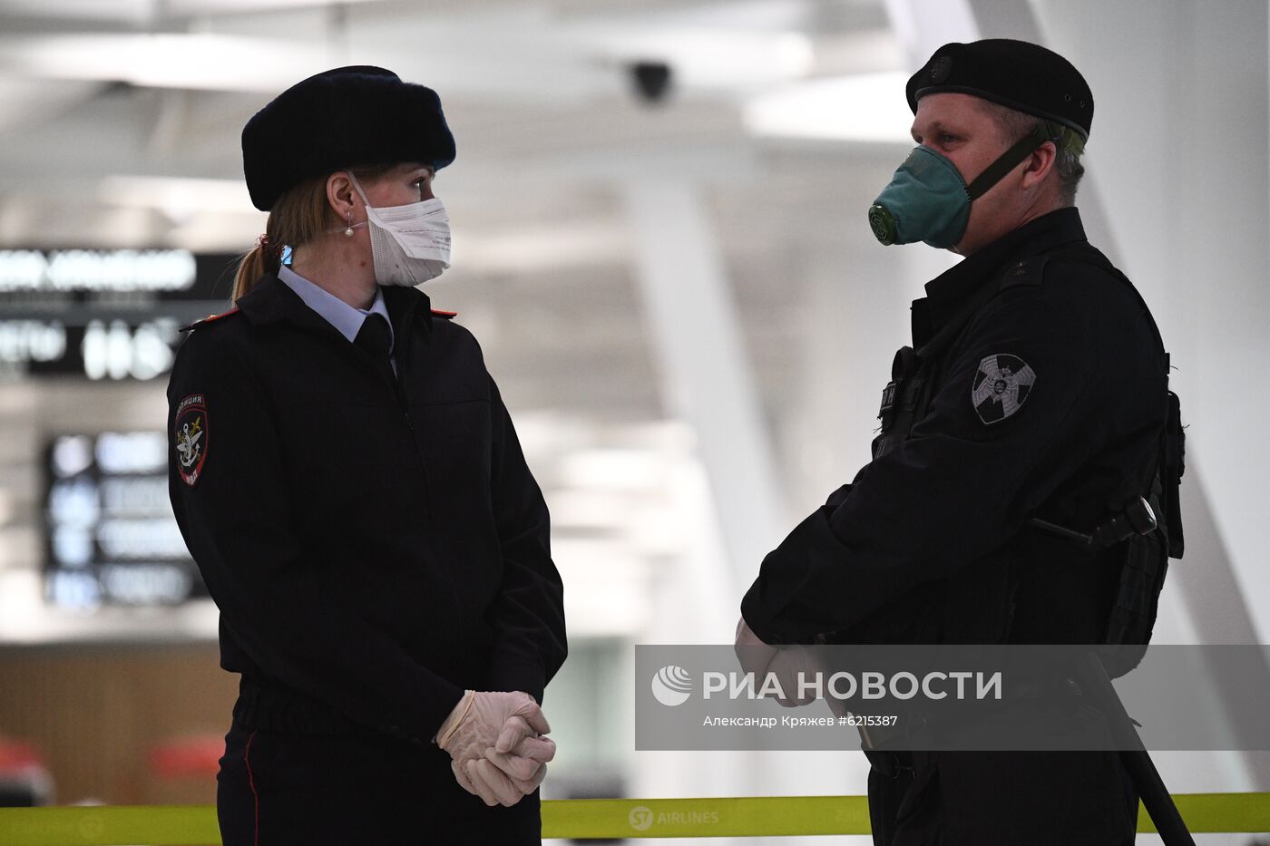 Россия возобновила авиарейсы для вывоза своих граждан из других стран