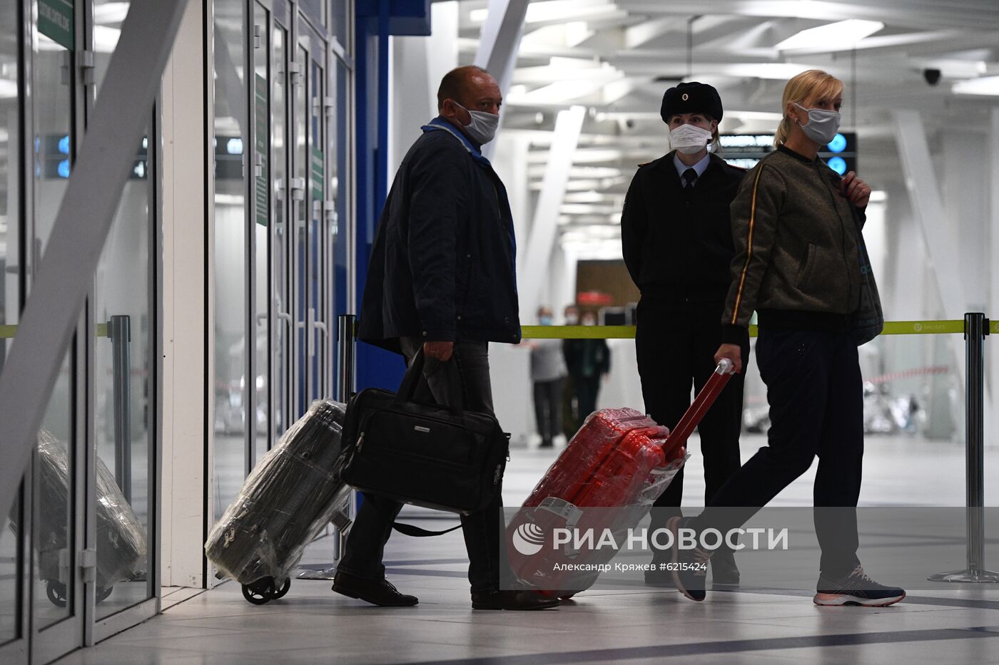 Россия возобновила авиарейсы для вывоза своих граждан из других стран