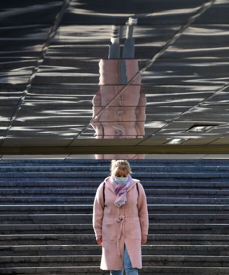 Москва во время режима самоизоляции жителей