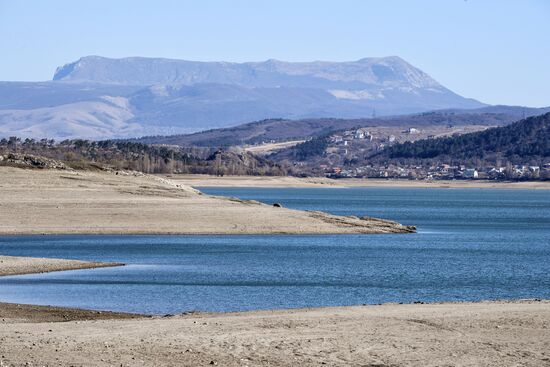 Симферопольское водохранилище в Крыму