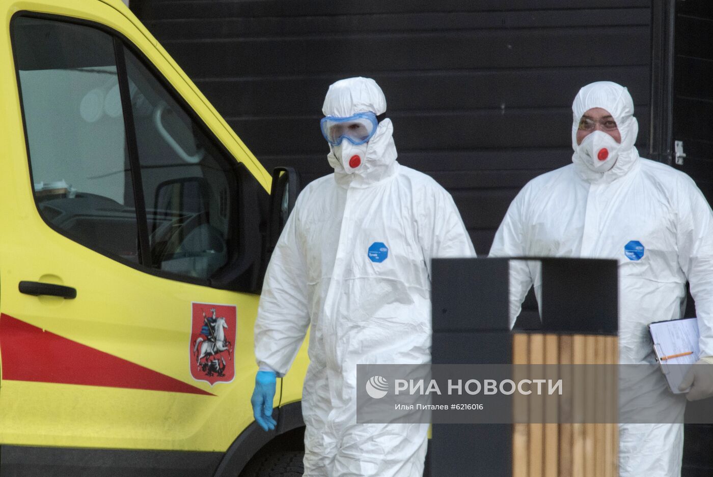 Ситуация у больницы в Коммунарке