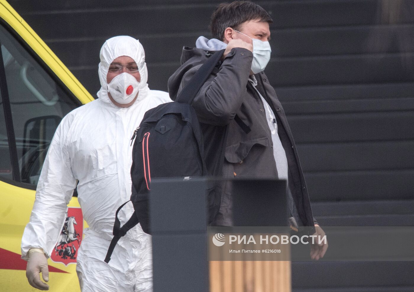 Ситуация у больницы в Коммунарке