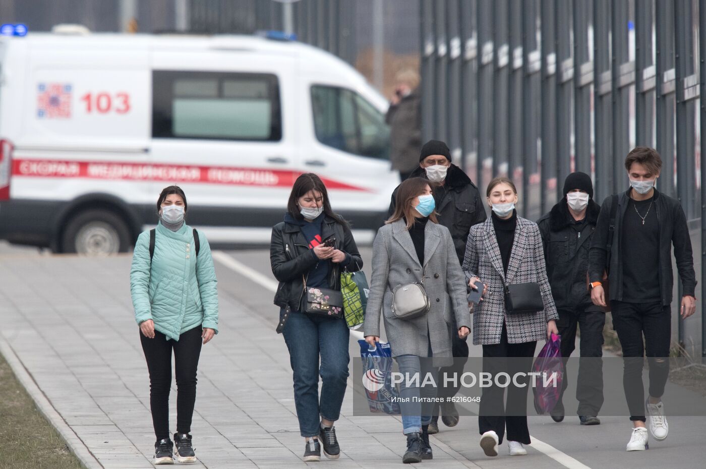 Ситуация у больницы в Коммунарке