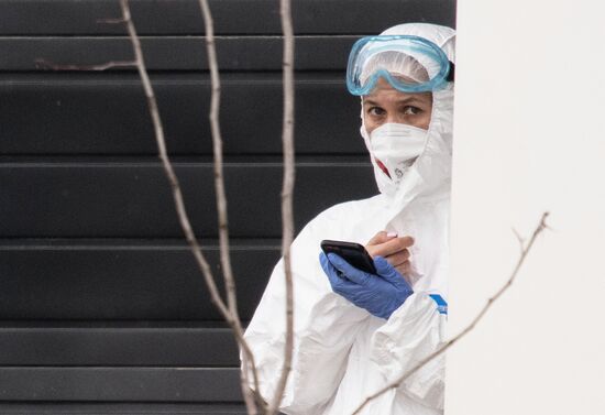 Ситуация у больницы в Коммунарке 