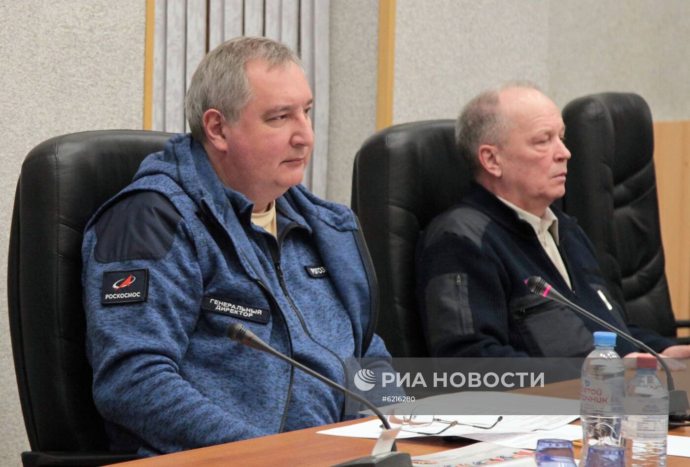 Онлайн-конференция экипажа МКС-63