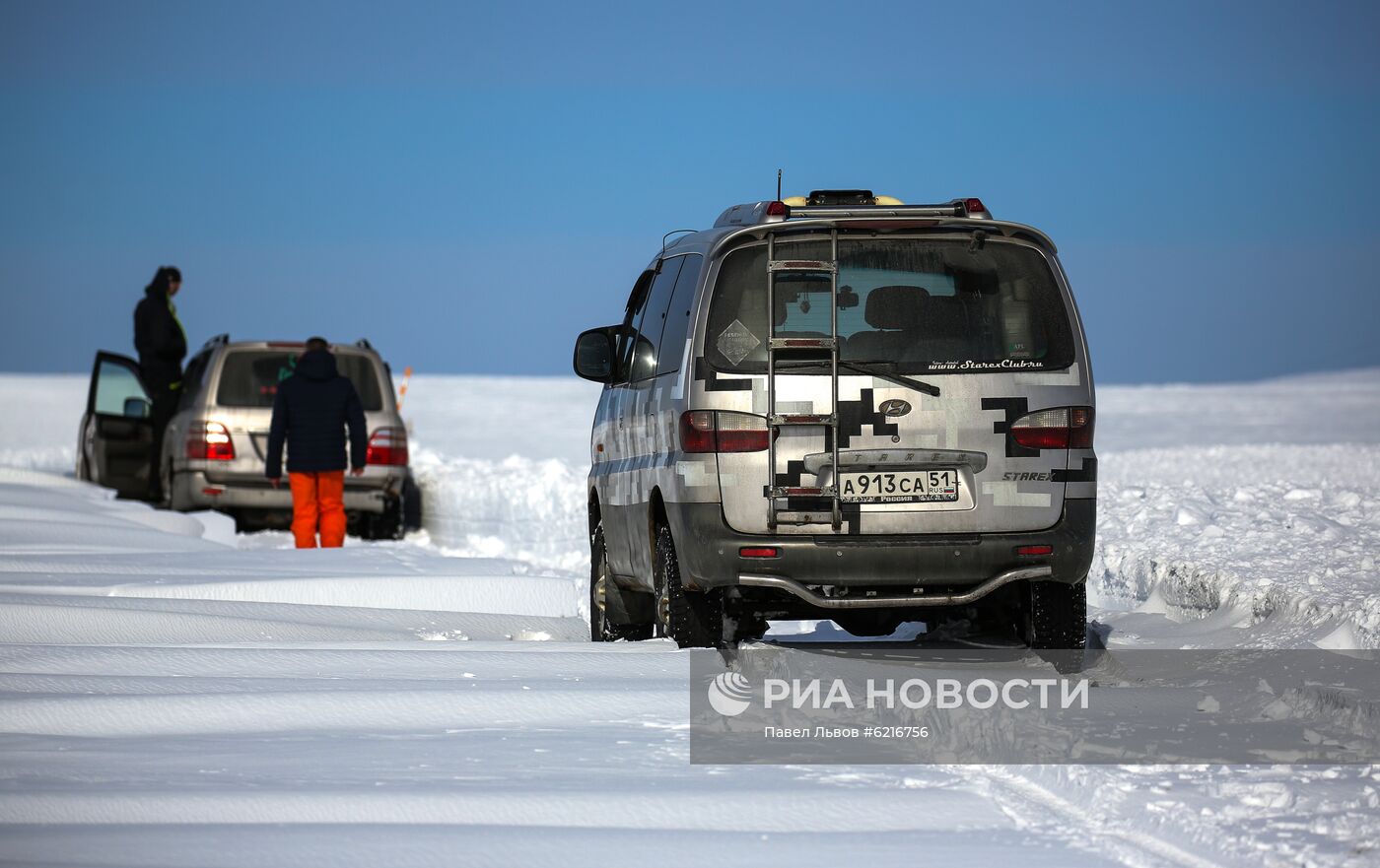 "Мурманскавтодор" организовал автоколонну для проезда в Териберку