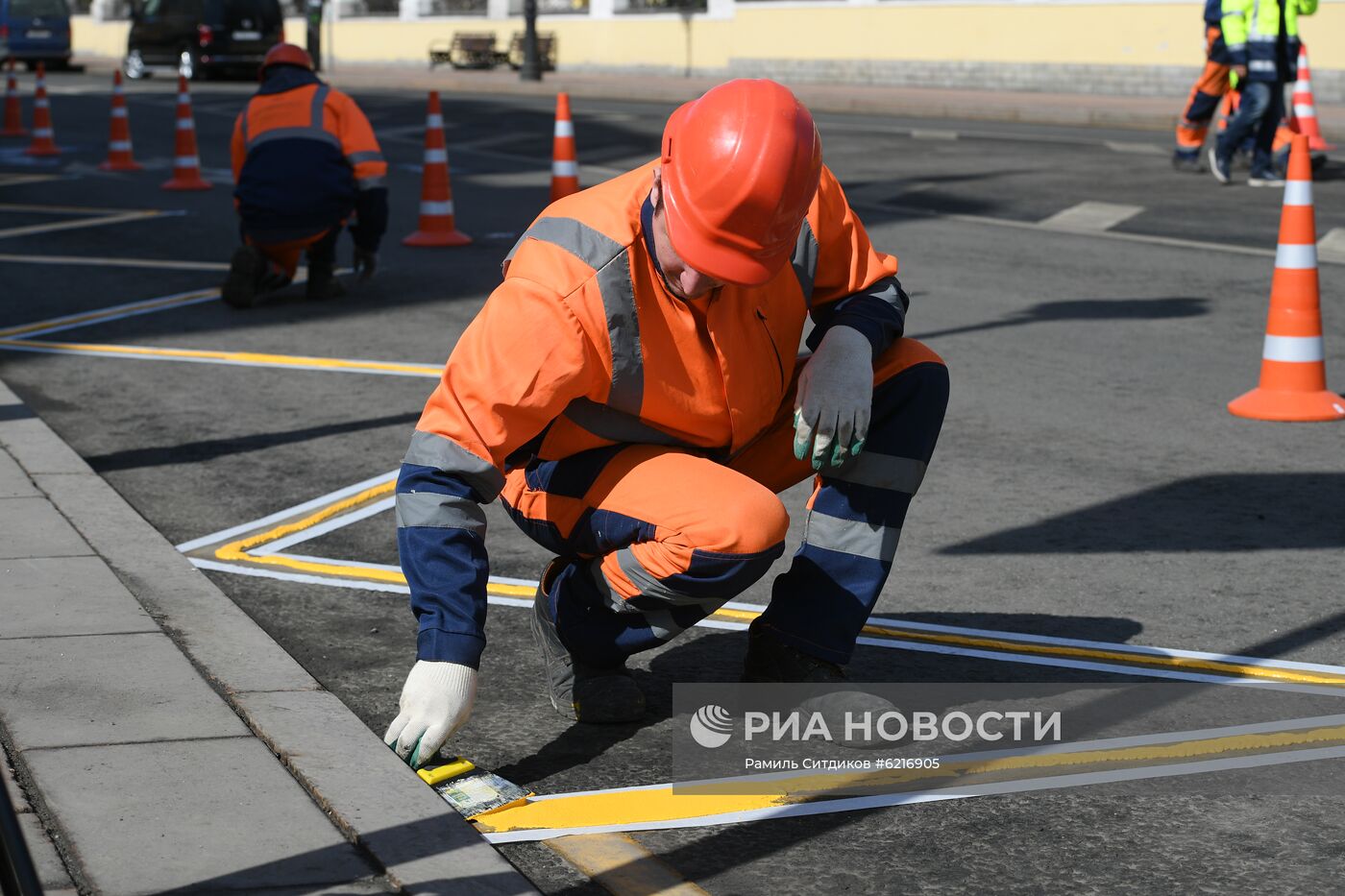 Нанесение и обновление разметки на улицах Москвы