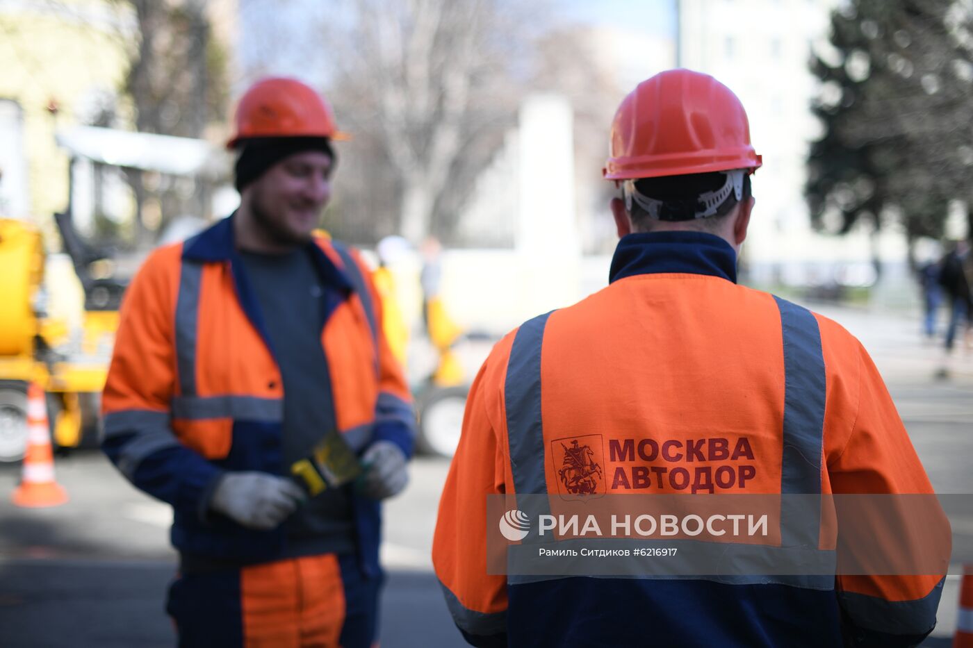 Нанесение и обновление разметки на улицах Москвы