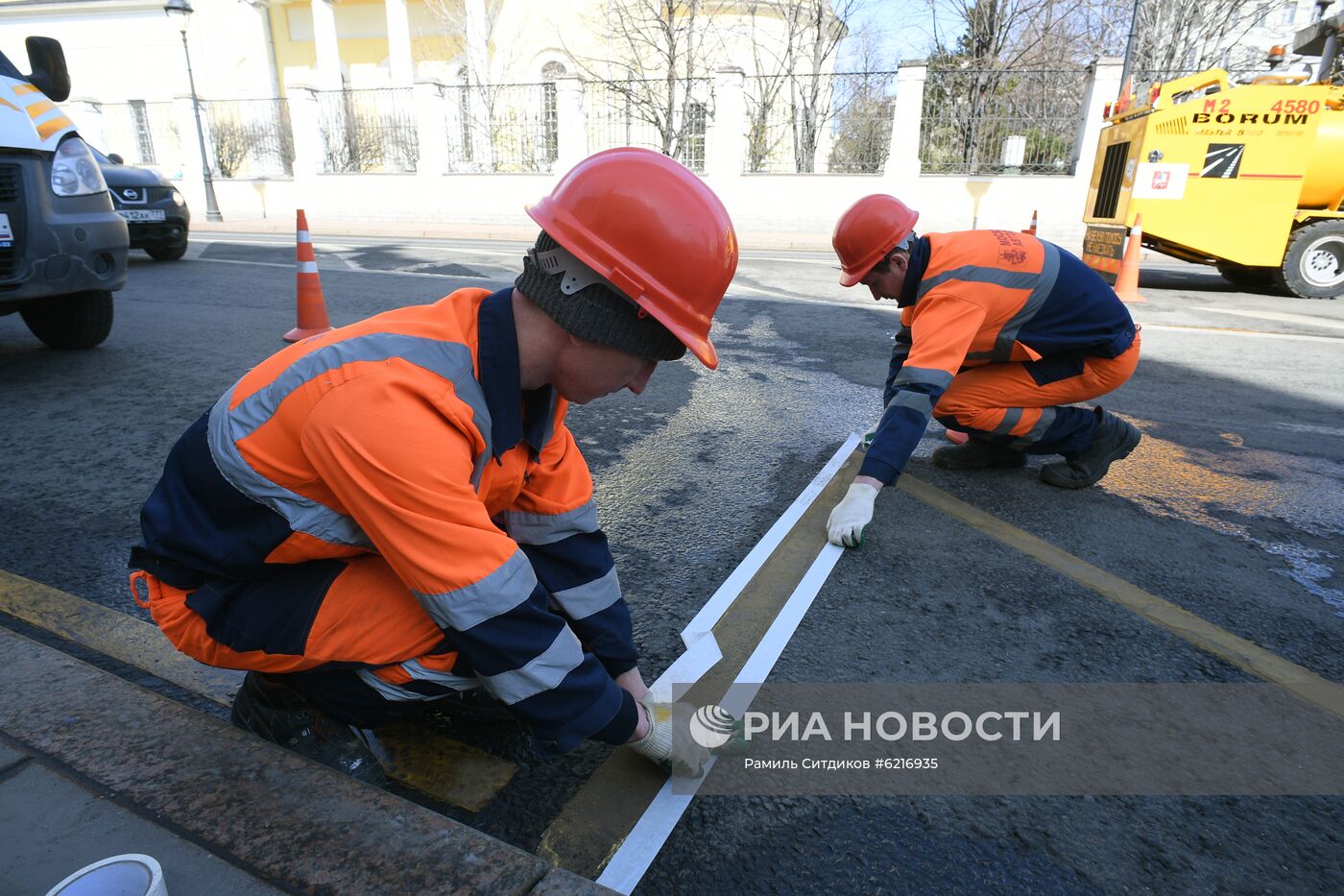 Нанесение и обновление разметки на улицах Москвы