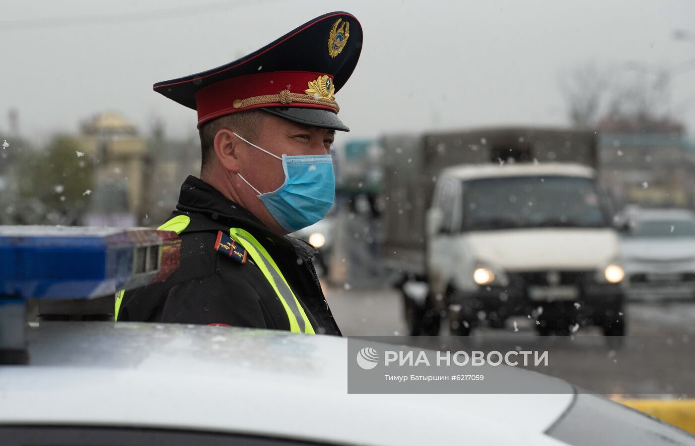 Блокпосты на въезде в Алма-Ату