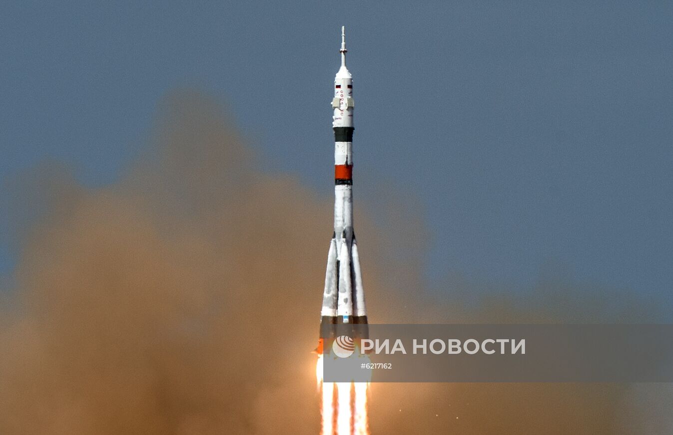 Запуск пилотируемого корабля "Союз МС-16" с экипажем МКС-63