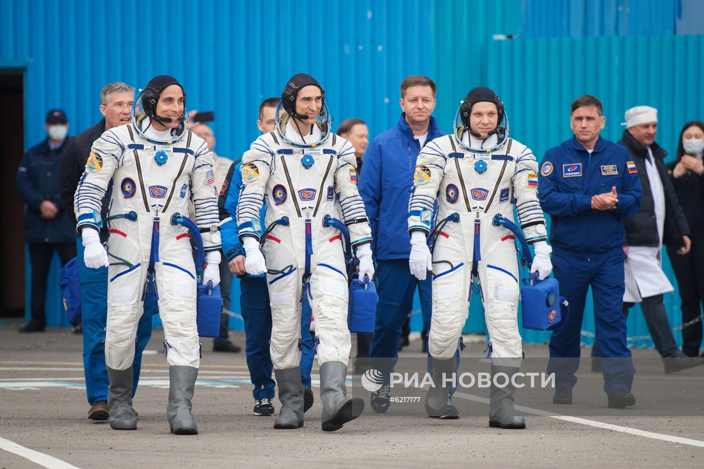 Запуск пилотируемого корабля "Союз МС-16" с экипажем МКС-63