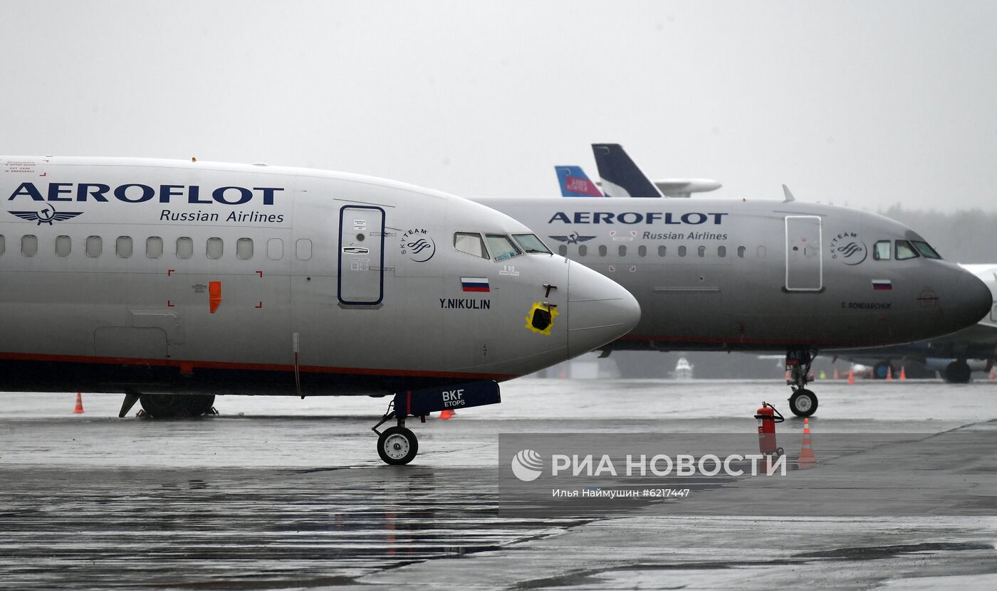 Аэропорт имени Хворостовского в Красноярске во время пандемии коронавируса