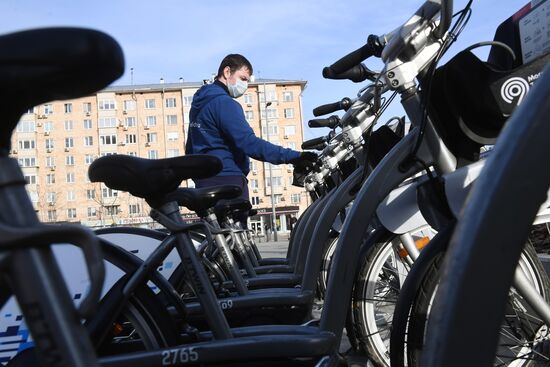 Открытие сезона проката велосипедов в Москве