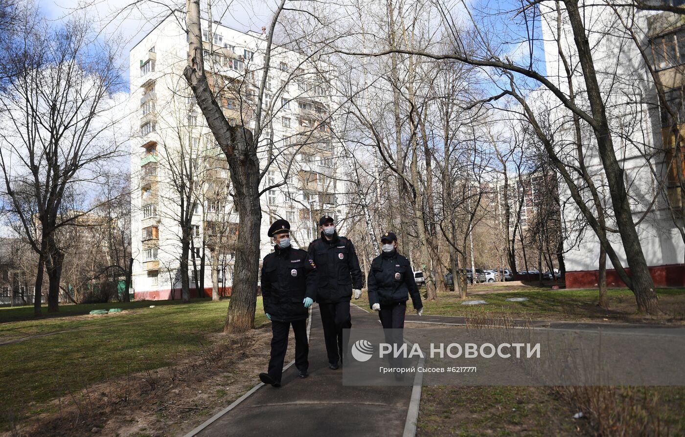 Работа сотрудников полиции в период самоизоляции 