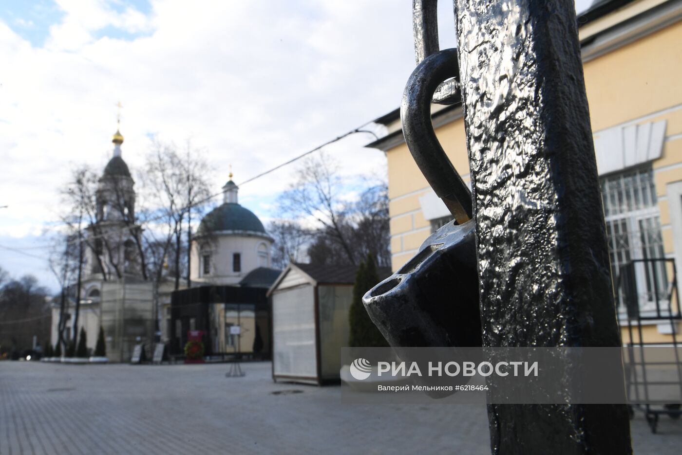 Столичные кладбища закрыты в связи с коронавирусом