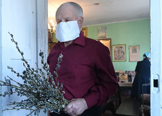 Работа настоятеля сельской церкви в Красноярском крае