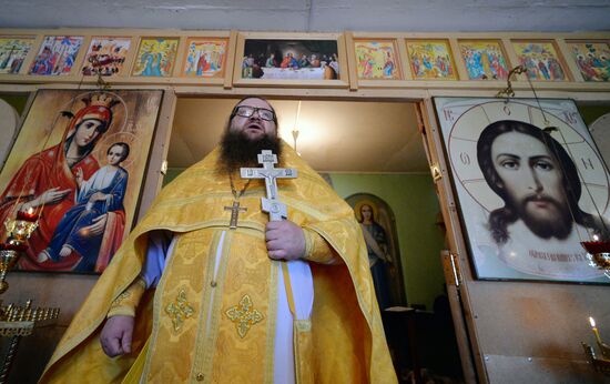 Работа настоятеля сельской церкви в Красноярском крае