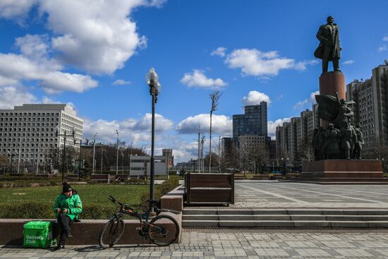 Москва во время режима самоизоляции жителей