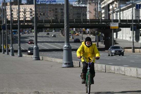 Москва во время режима самоизоляции жителей