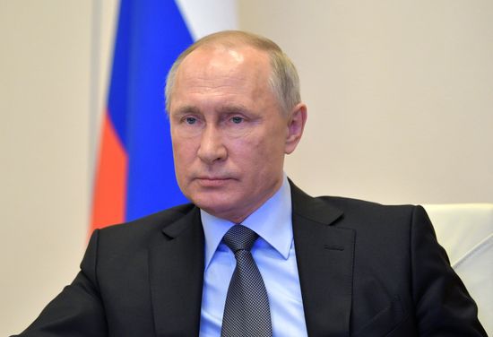 Президент РФ В. Путин провел совещание по развитию ситуации с коронавирусом