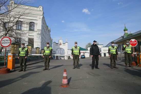 Киево-Печерская лавра закрыта на карантин