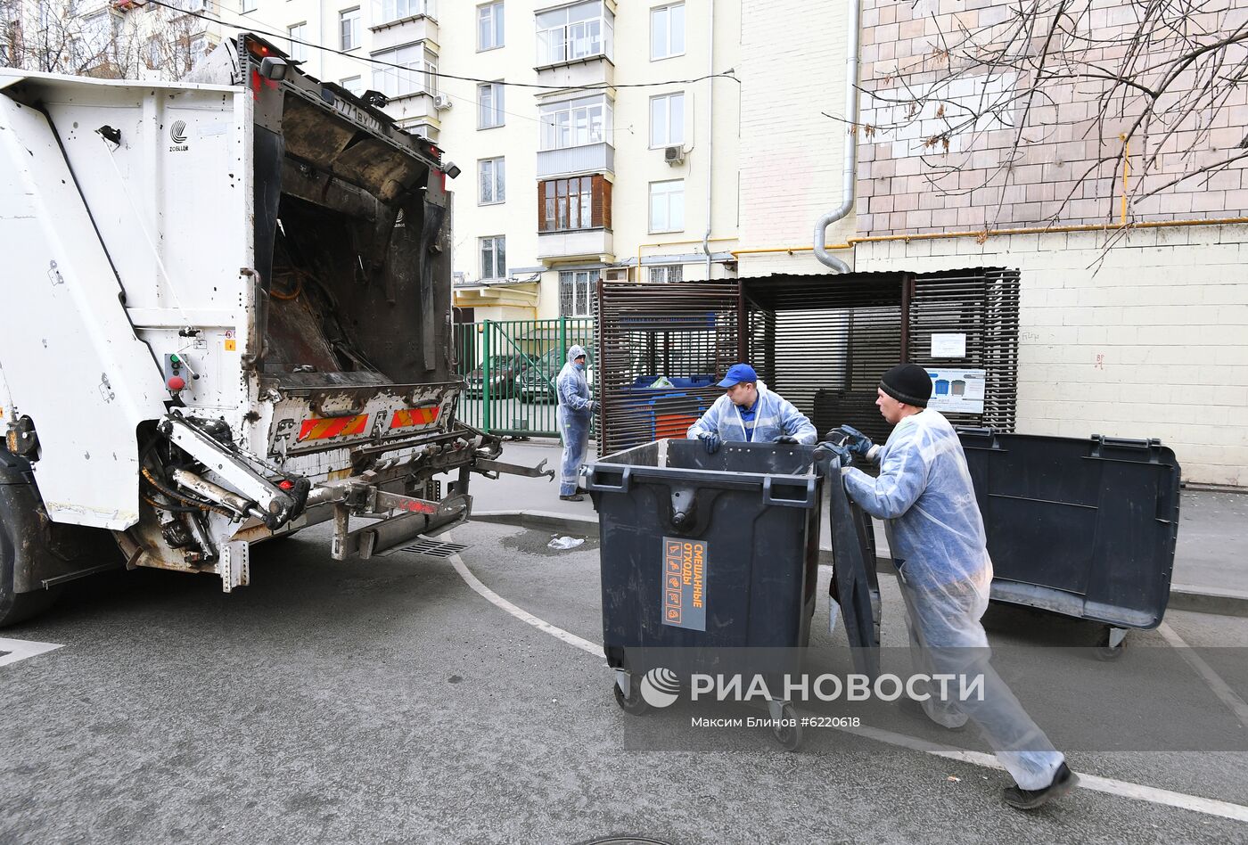 Вывоз мусора в Москве 