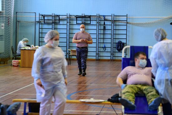 Сдача крови сотрудниками Росгвардии