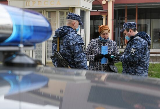 Проверка наличия цифровых пропусков в Москве