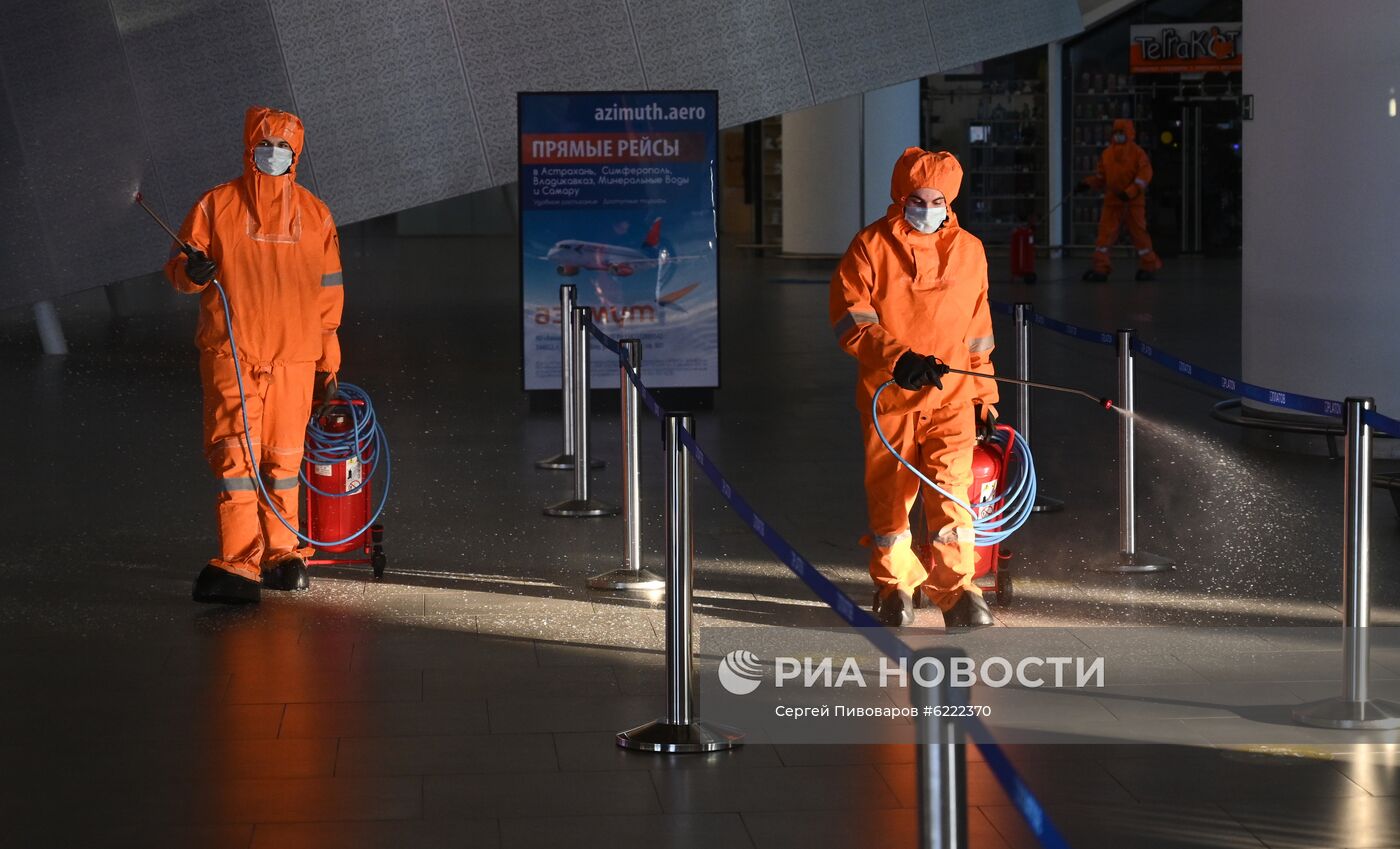 Дезинфекция в терминальном комплексе аэропорта Платов