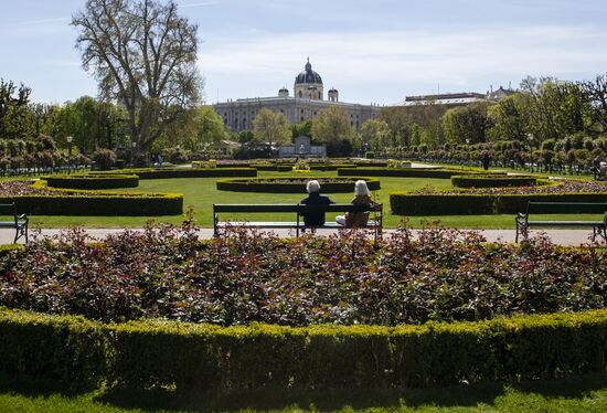 Австрия ослабляет карантинные меры