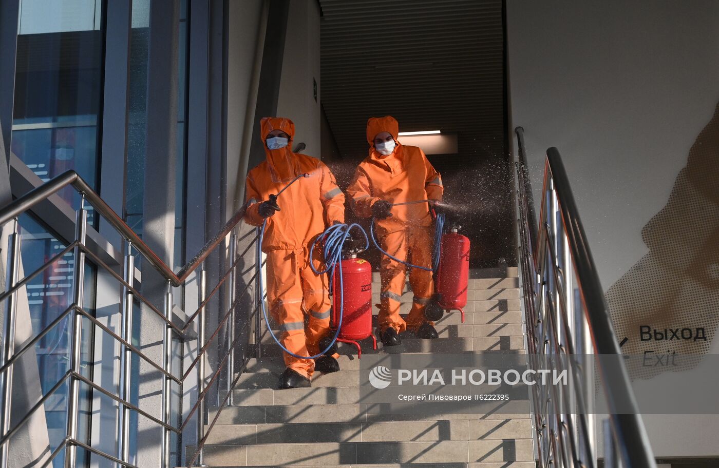 Дезинфекция в терминальном комплексе аэропорта Платов