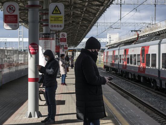 Московский транспорт в условиях режима самоизоляции жителей
